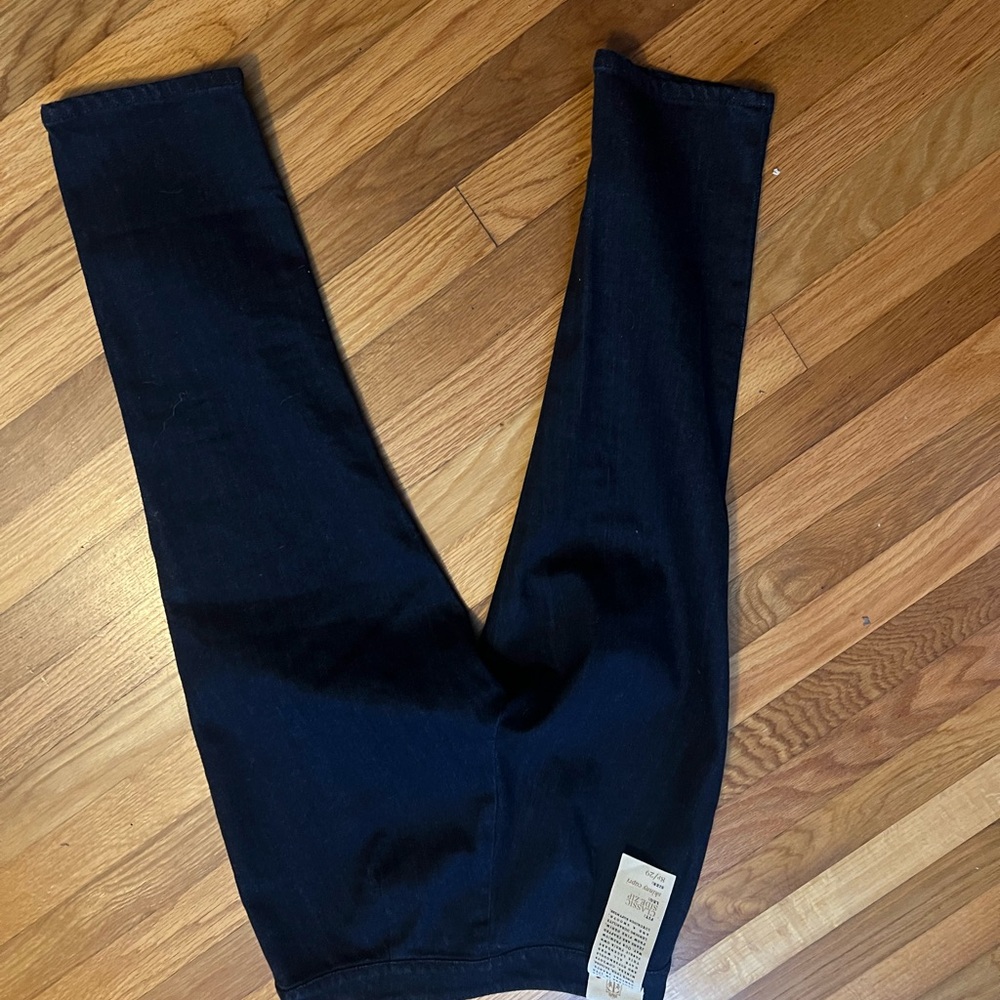 Talbots capris - Picture 3 of 4